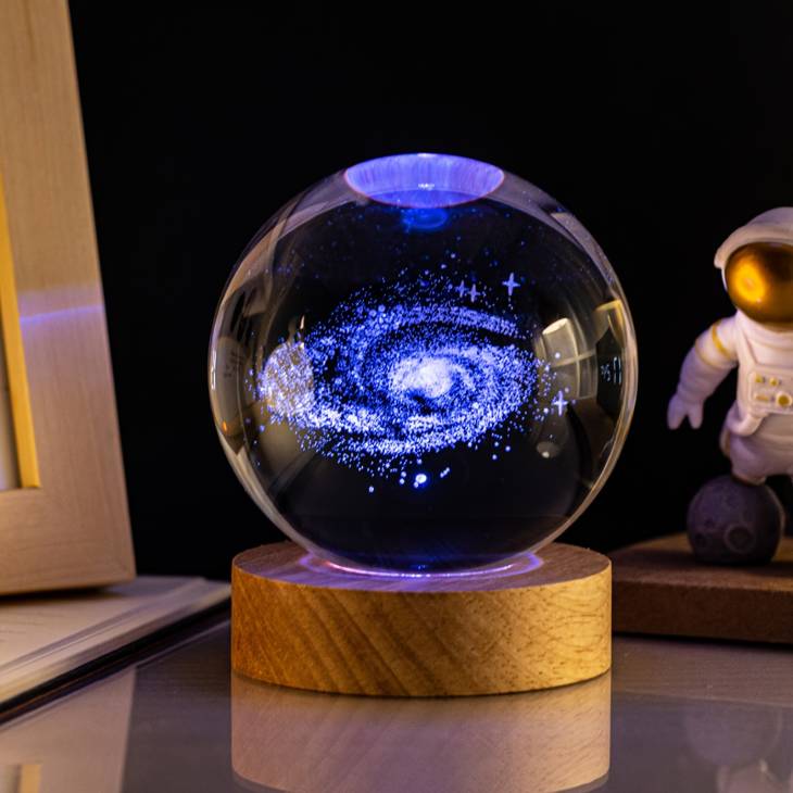 1pc Color Night Light 3D Crystal Ball Ornament, Night Light LED Astronomy Lamp Glowing Planetary Galaxy Astronaut Night Girlfriend Birthday Gift, For Home Room Living Room Office Decor - Image 6