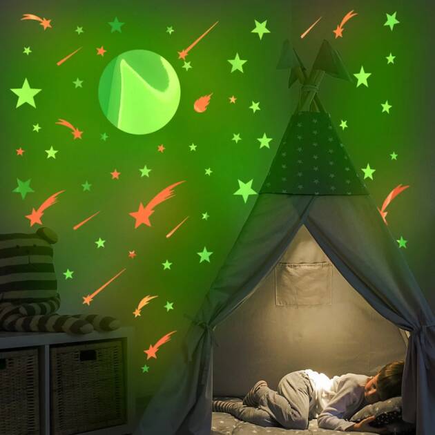 Colorful Luminous Stars Moon Wall Stickers For Kids Room Bedroom Decoration Home Decals Glow In The Dark Background Decor Mural