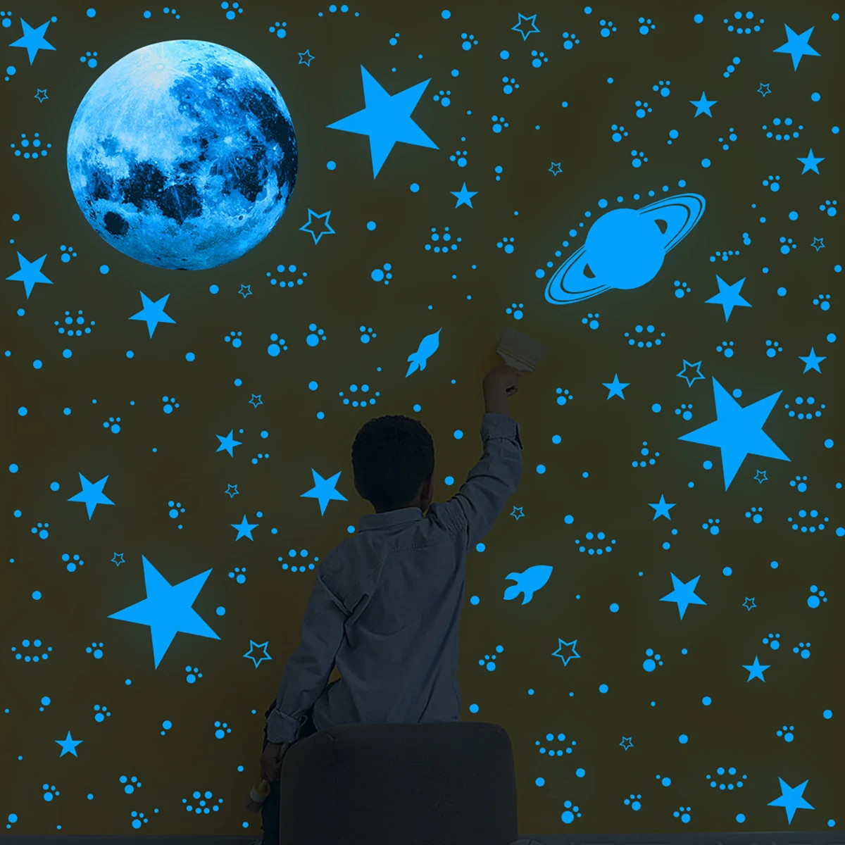 947Pcs Glow in The Dark Stars Stickers Luminous Moon Planet Spaceship Wall Decals Fluorescent Star Ceiling Sticker for Home - Image 2
